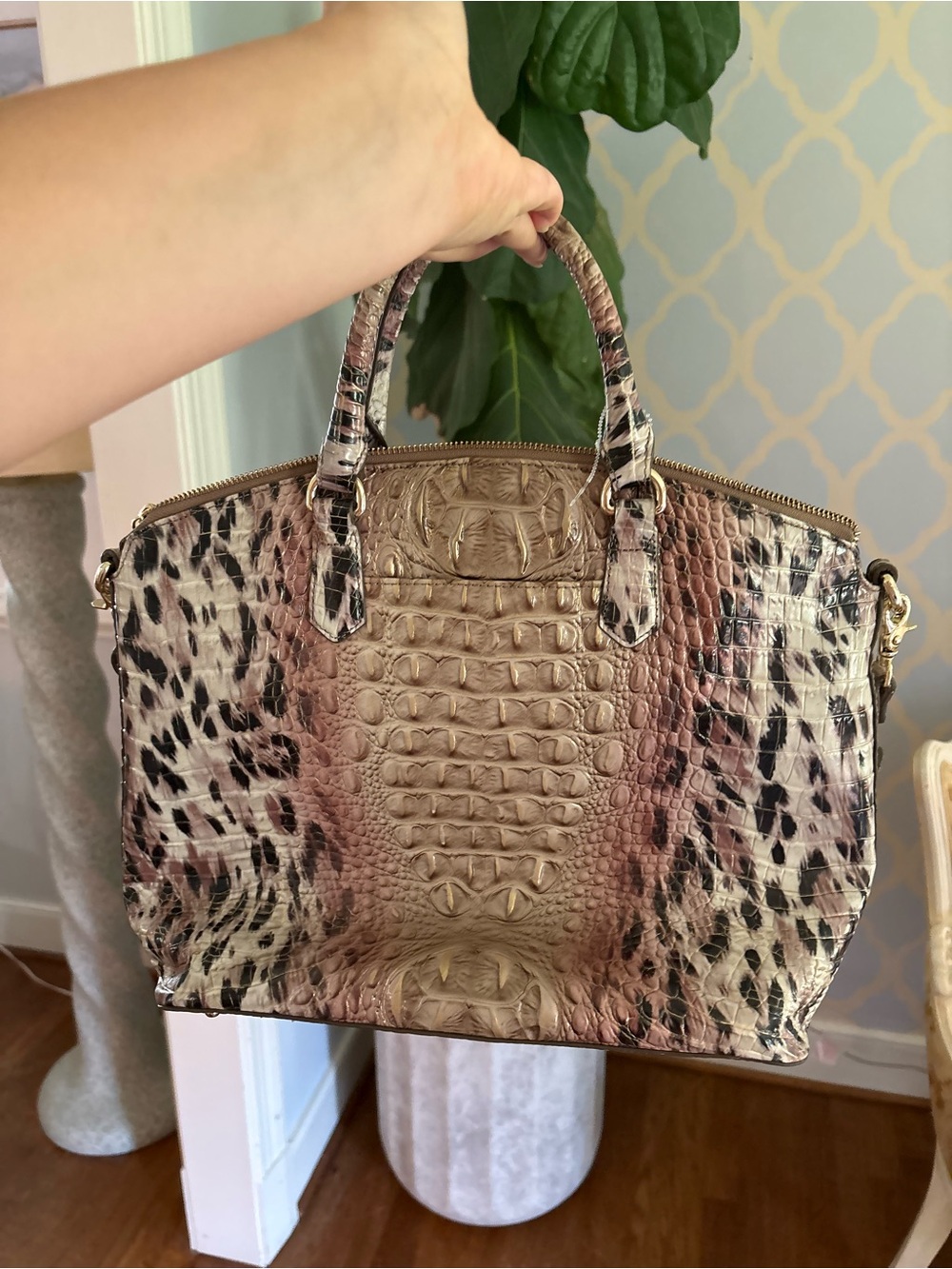 Brahmin Large Duxbury Prowl Ombre Croc-Embossed Pink & Beige Handbag - Picture 3 of 6